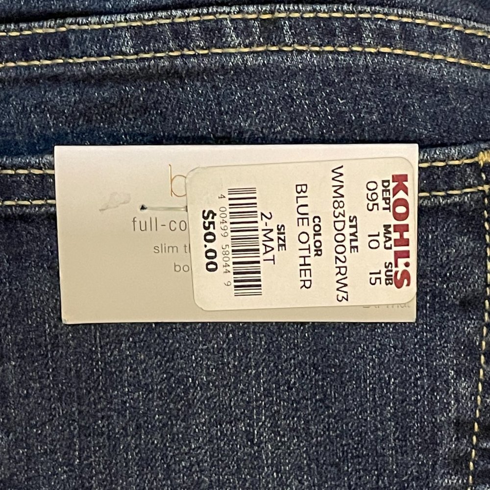 Maternity Jeans - Picture 8 of 9